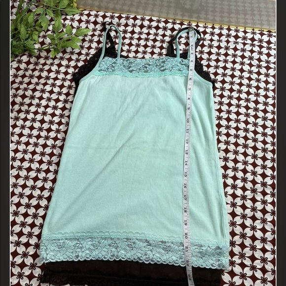 Lace Tank Top Bundle - Picture 4 of 10